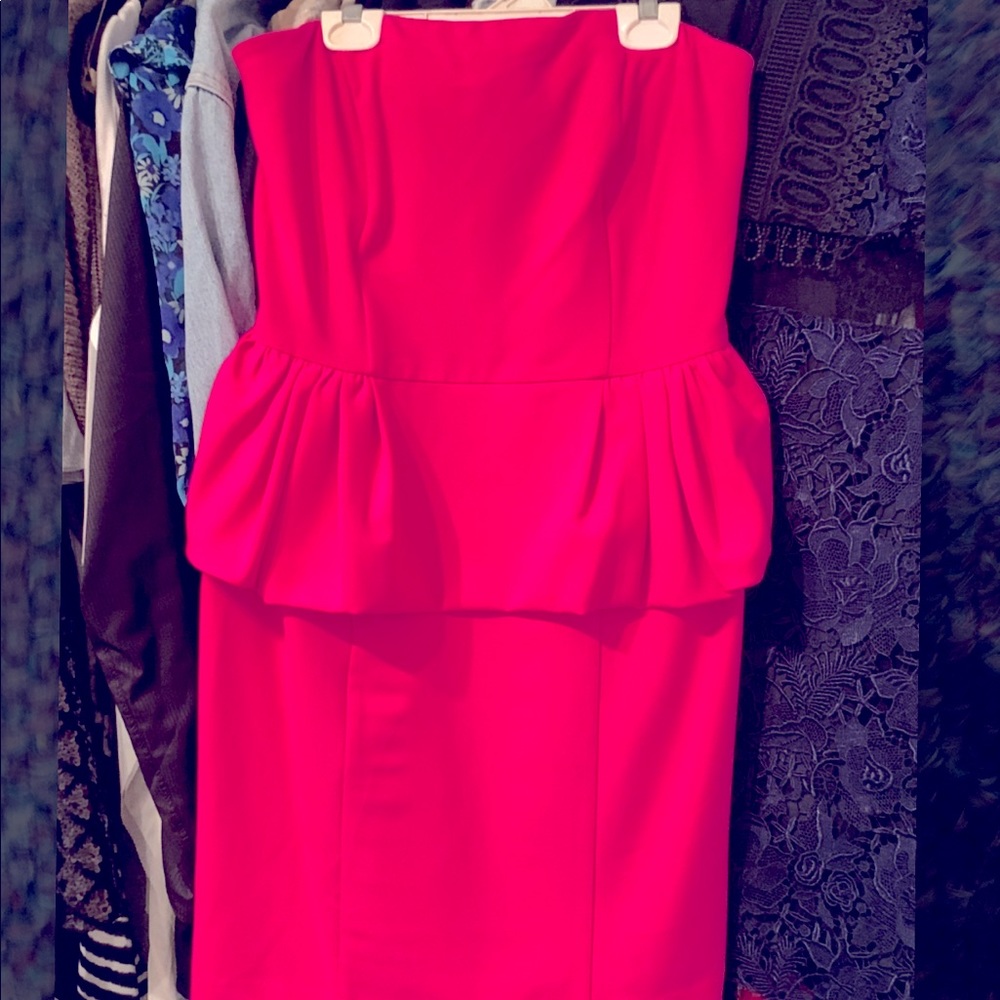 EXPRESS Size 8 Fuchsia Peplum A-line Midi Dress